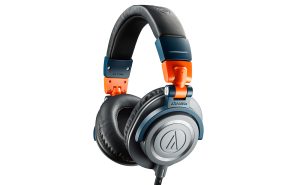 Audio-Technica M50x / M50xBT2 限定カラー | 「研究室」がテーマの2024年限定デザイン