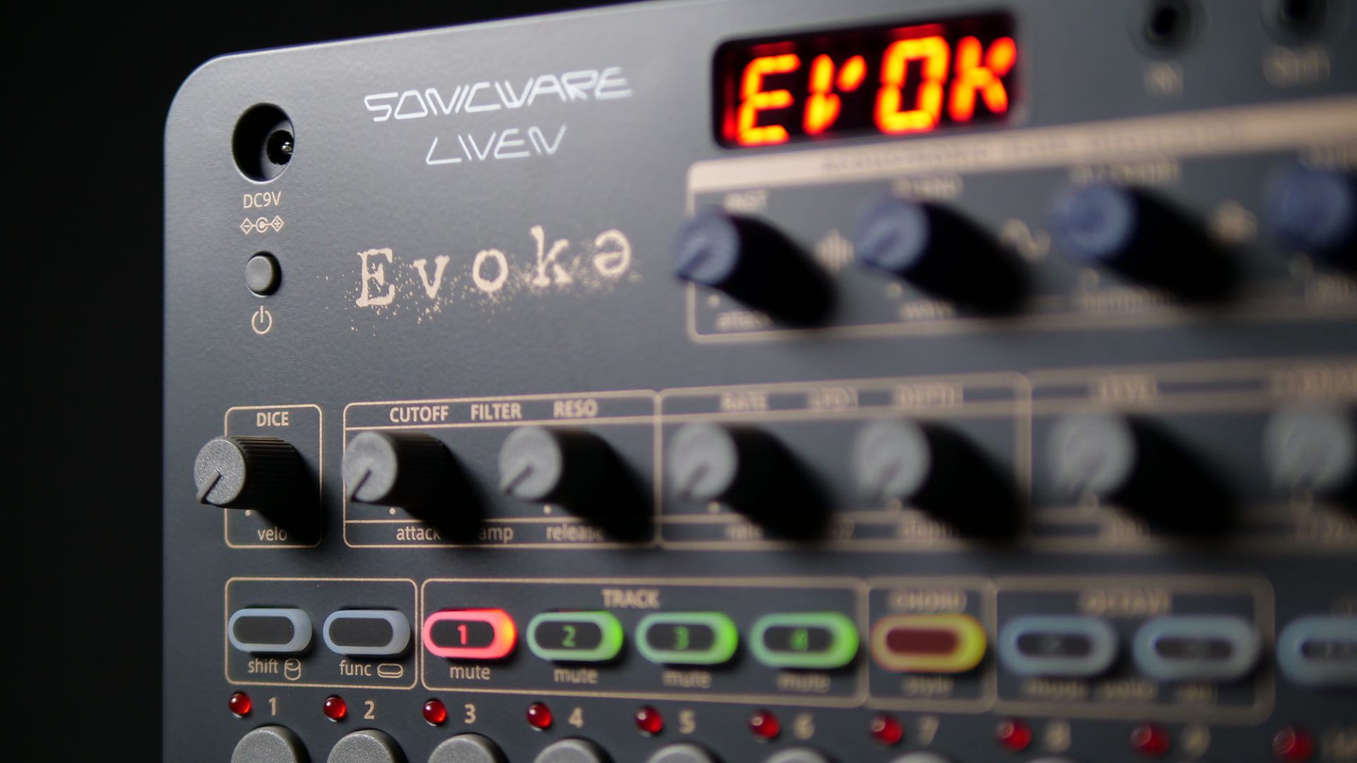 SONICWARE LIVEN Evoke | シネマティック音源＆グラニュラー