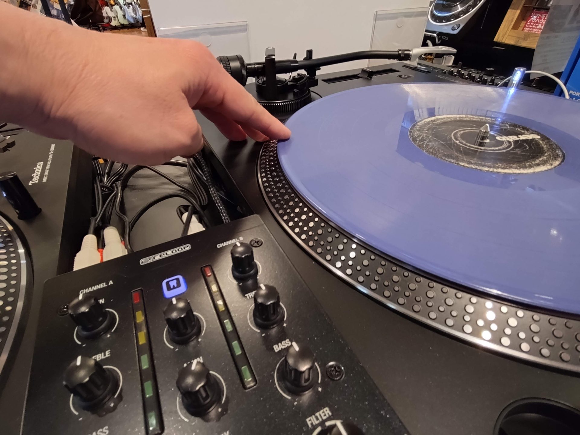RELOOP ハイトルクターンテーブル「RP-5000 MK4」とdjay用DVS内蔵 RELOOP ハイトルクターンテーブル「RP-5000 MK4」とdjay用DVS内蔵