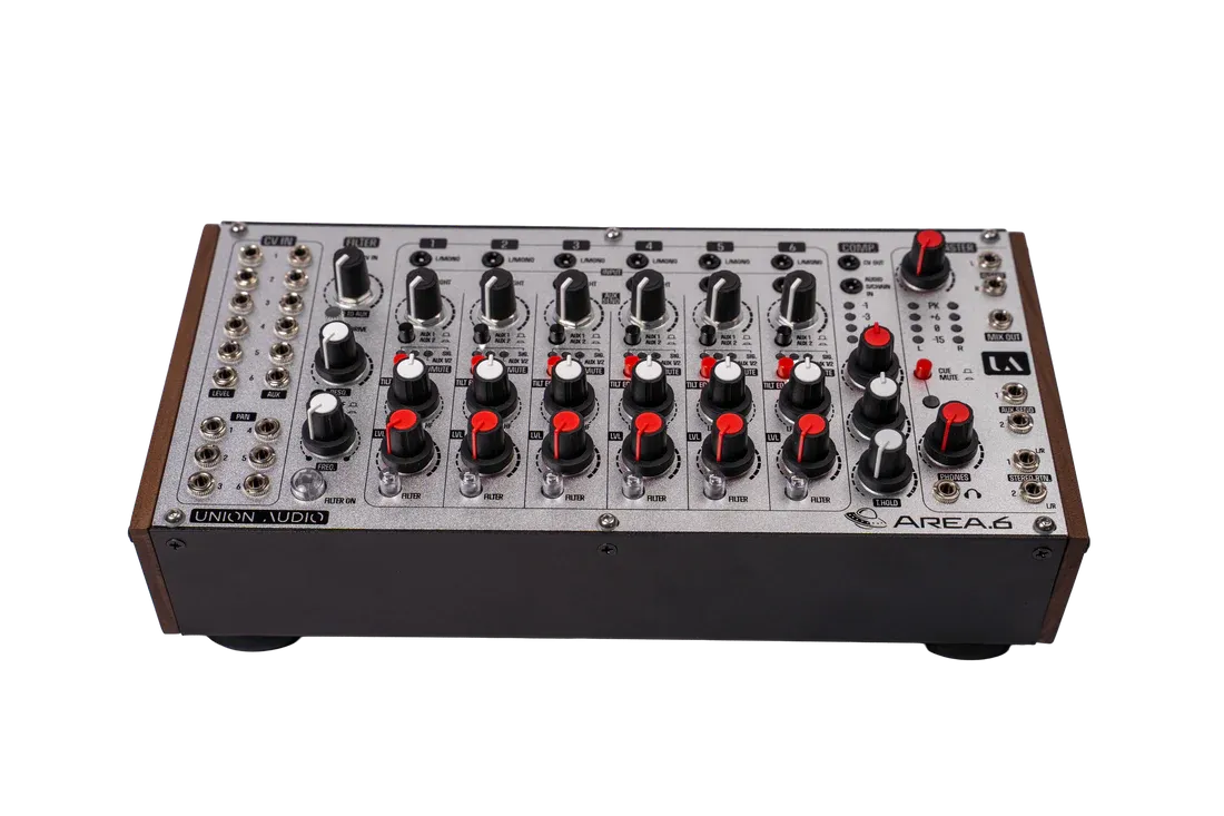 フィルター＆コンプレッサー内蔵、Union Audioのスタジオグレード・ユーロラックミキサー「area.6 Eurorack Mixer」