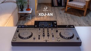 AlphaTheta XDJ-AN | クラウド連携で自宅から現場へ〜多様なメディア対応DJシステム登場