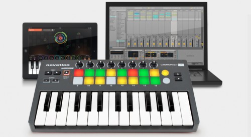 NovationがコンパクトMIDIキーボード「Launchkey Mini」を発表