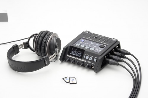Roland ポータブル・レコーダー「R-44R」のスペック変更モデル「R-44E」を発表！