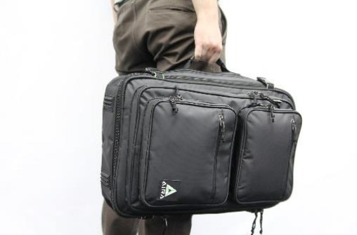 AIRAシリーズ4機種が収納可能なキャリングケース ラップトップDJの方にも AIRAシリーズ4機種が収納可能な2WAYのキャリング・ケース