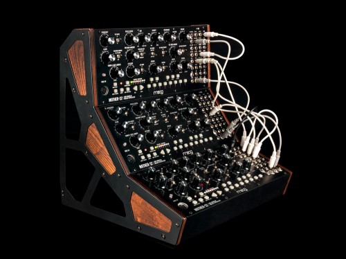 Moog Mother-32 | セミモジュラー・アナログシンセ