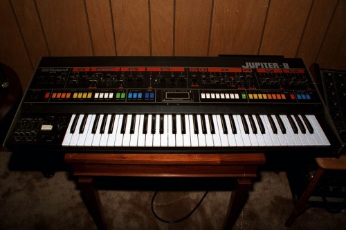 Roland_Jupiter-8_Synth,_1983_(2039658601)