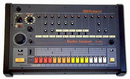 Roland_TR-808_drum_machine2