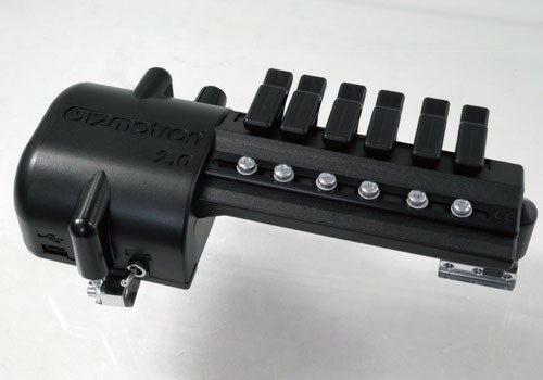 ヴァイオリンやヴィオラ、チェロのような音を作る、ギズモトロン が復活！Gizmotron 2.0