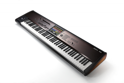 ライト・タッチの新鍵盤を採用した88鍵ワークステーション KORG KRONOS2-88LS