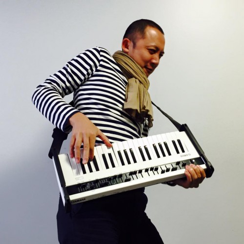 【NAMM 2016】YAMAHA reface シリーズをショルダーキーボードに！アタッチメントキット　KT-reface　