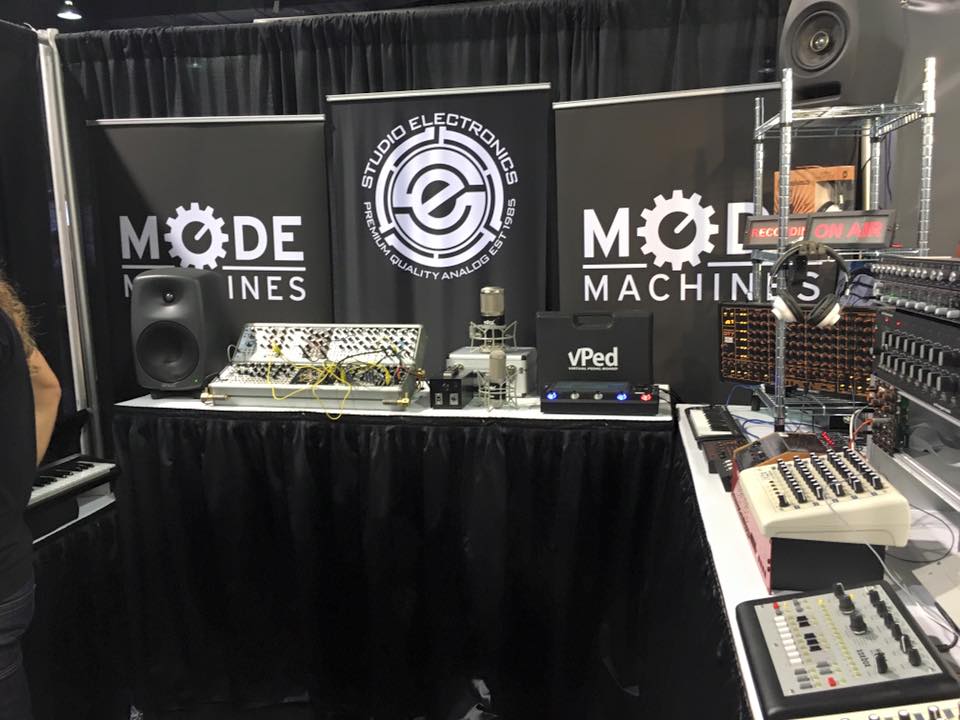 NAMM_day4_108_