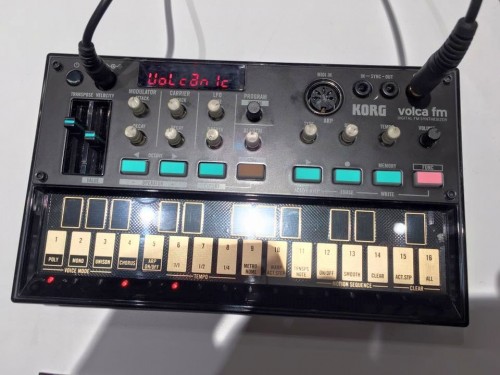 【NAMM2016:ブースレポート】ガジェット編