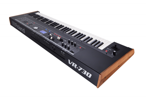 Roland VR-730 ウォーターフォール 73 鍵搭載のコンボキーボード登場！
