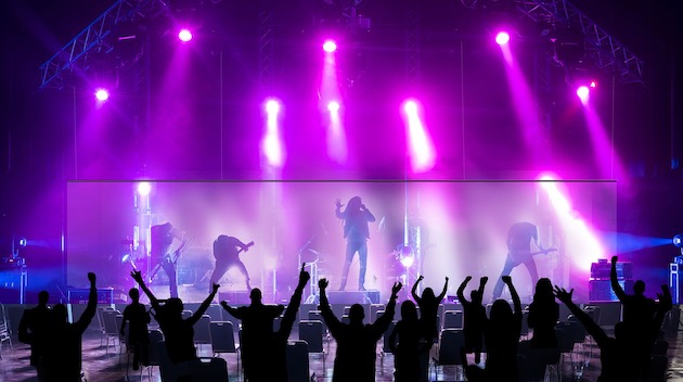 Distance Viewing | ヤマハが ライブパフォーマンスをバーチャル再現する次世代ライブビューイングシステムを発表！