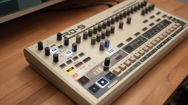 Behringer Rd 9 Roland Tr 909 のクローンモデル Digiland デジランド デジタル楽器情報サイト