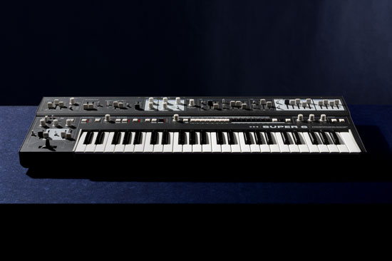 UDO Audio Super 6 | バイノーラル・アナログハイブリッド・シンセ