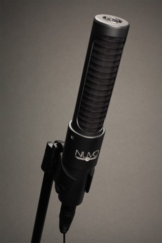 弦楽器に適された AEA N8 リボンマイク発売！