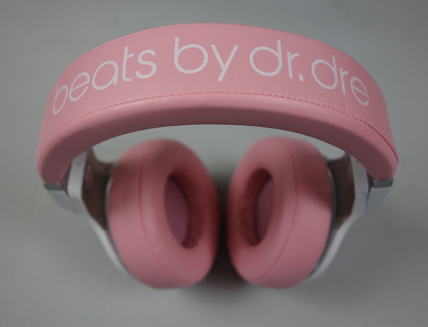 BeatsPro_NickiPink_007