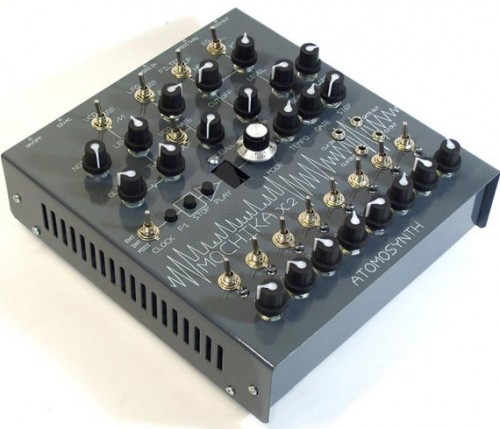 AtomoSynth Mochika X2 発売！超個性的なアナログシンセサイザー＆ステップシーケンサー