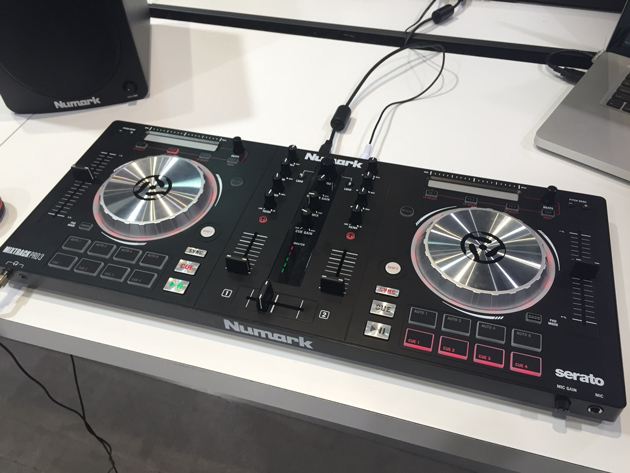 NAMM2015_DJ25