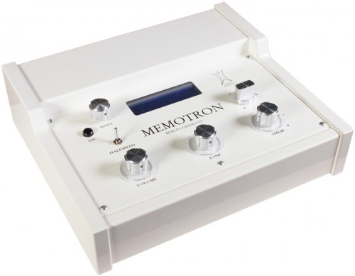 Manikin Memotron D2M 発売！デザインも美しいテーブルトップ型メロトロン