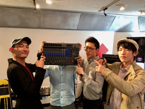 実録！ZOOM LiveTrak L-12 でバンド録音