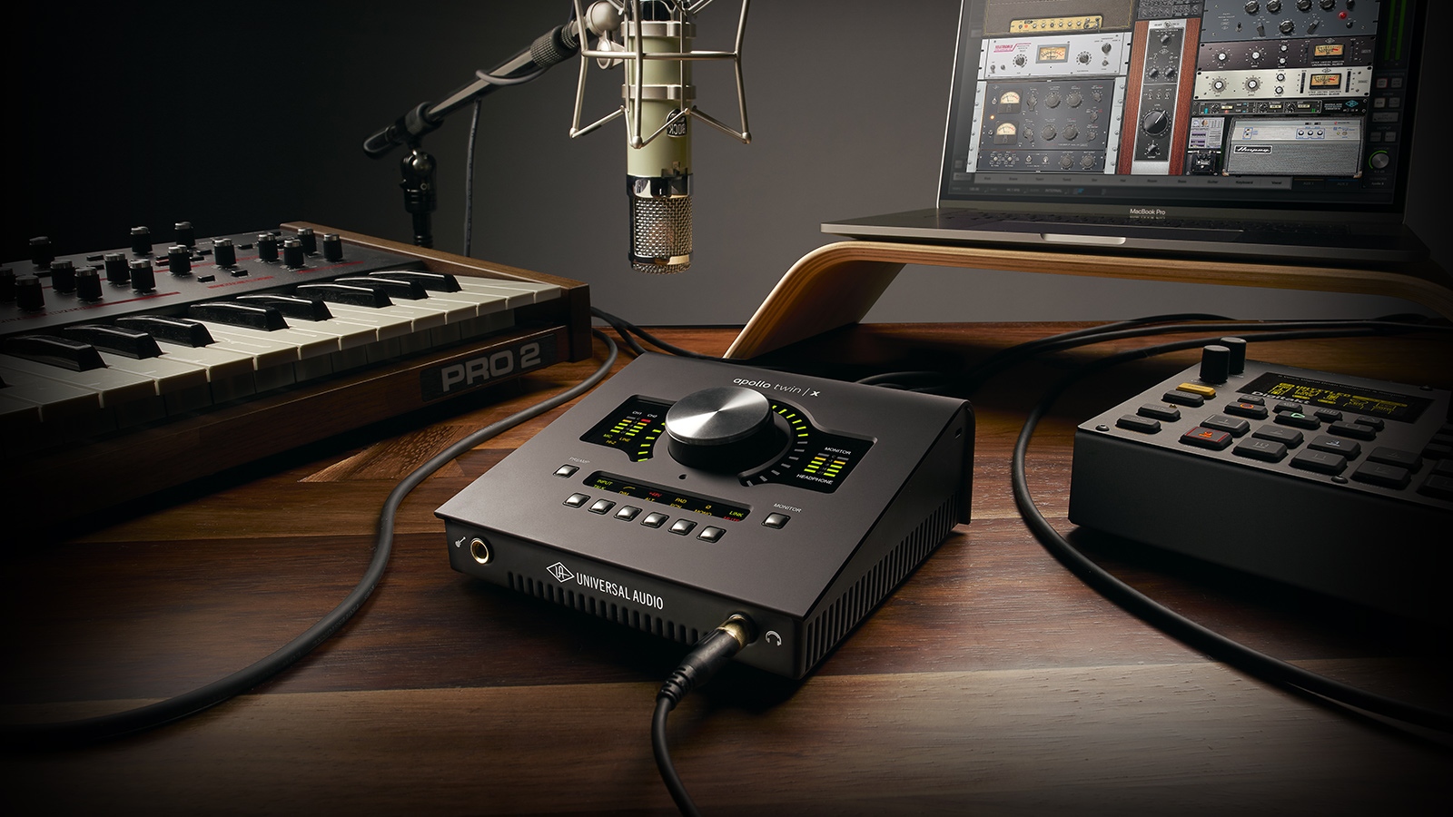 Apollo Twin X DUO macオーディオインターフェース Apollo Twin Duo Core Processing Audio Interface | Vision Guitar