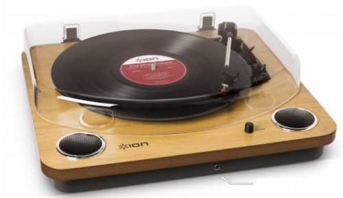 ION AUDIO「MAX LP」を発表！天然木でできたオシャレなレコードプレイヤー
