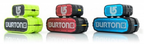 人気アウトドアブランド「BURTON」とのコラボレーションBluetoothスピーカーがBRAVENより登場