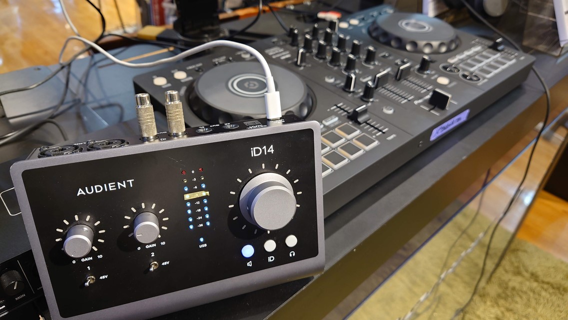 Pioneer DJ INTERFACE2 【rekordbox対応オーディオ