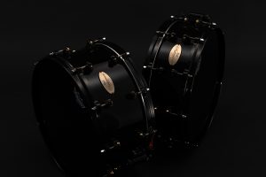 Pearl 「Reference One 20ply」限定スネア―漆黒を纏った超極厚シェル