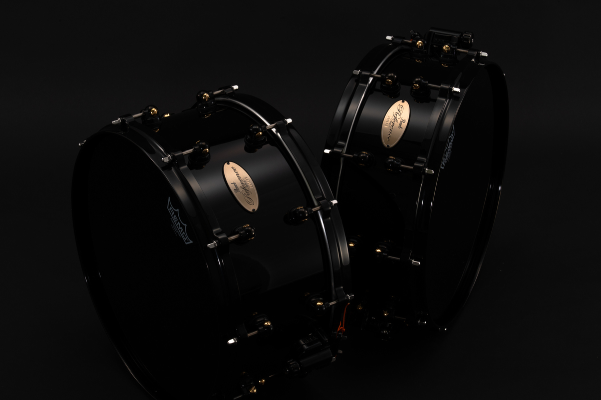 Pearl 「Reference One 20ply」限定スネア―漆黒を纏った超極厚シェル