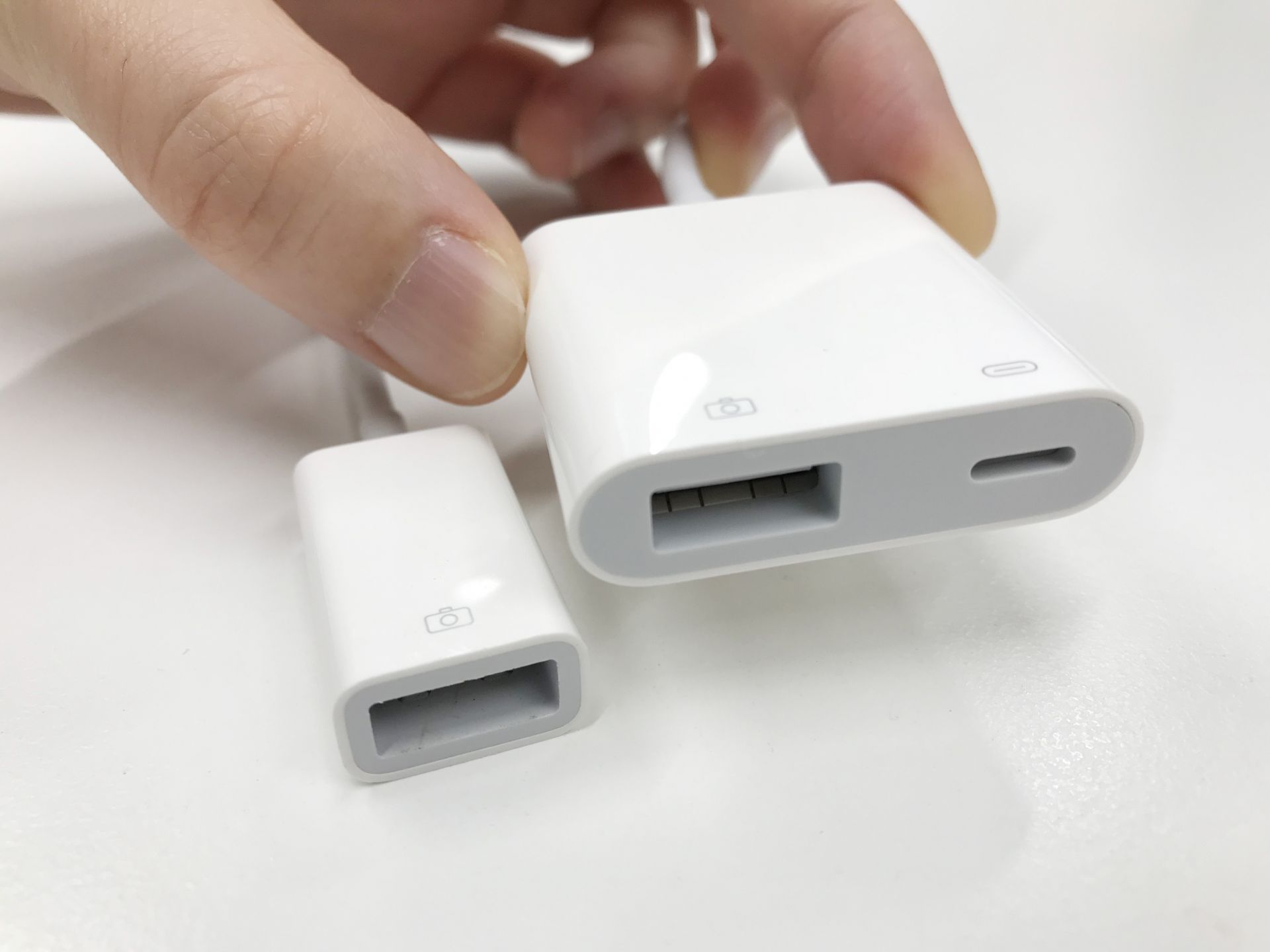 USBカメラアダプターの端子