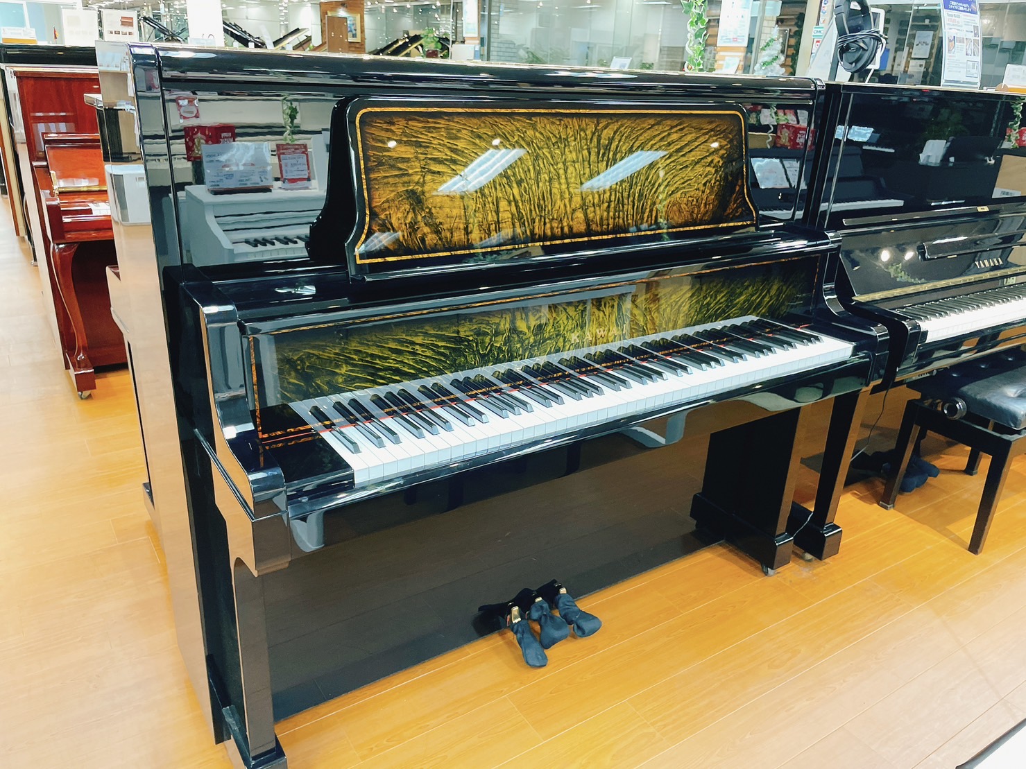 リフレッシュ済み中古ピアノ カワイ US50 大きな譜面台モデル