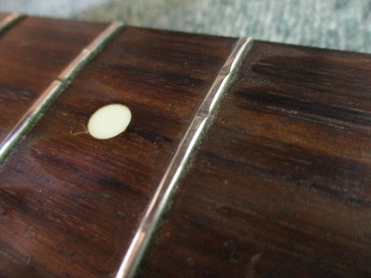 ヤマザキの～弾いてみそ試してみそ～Vol.10 リフレット - ギターリペア