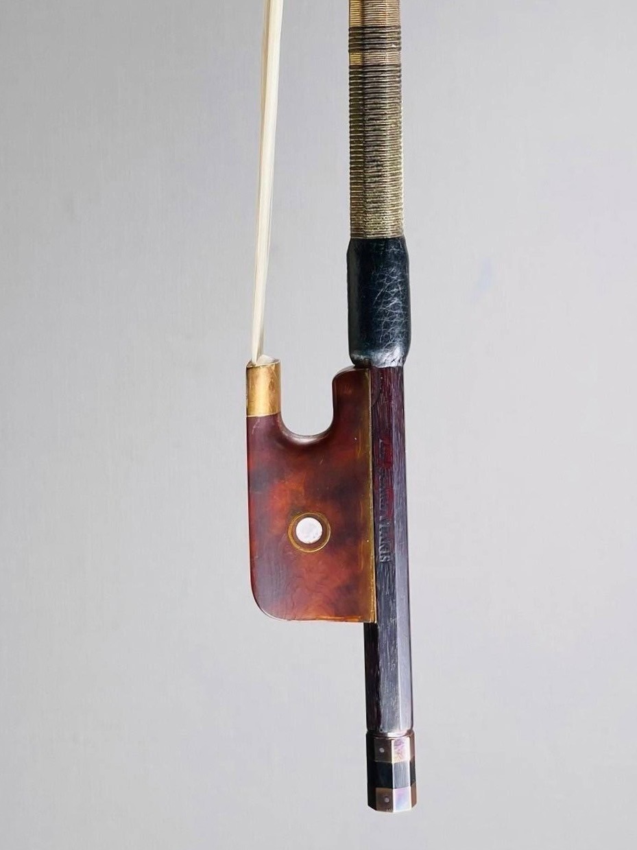 Emilio Slaviero Gold/Ebony (エミリオ・スラビエロ
